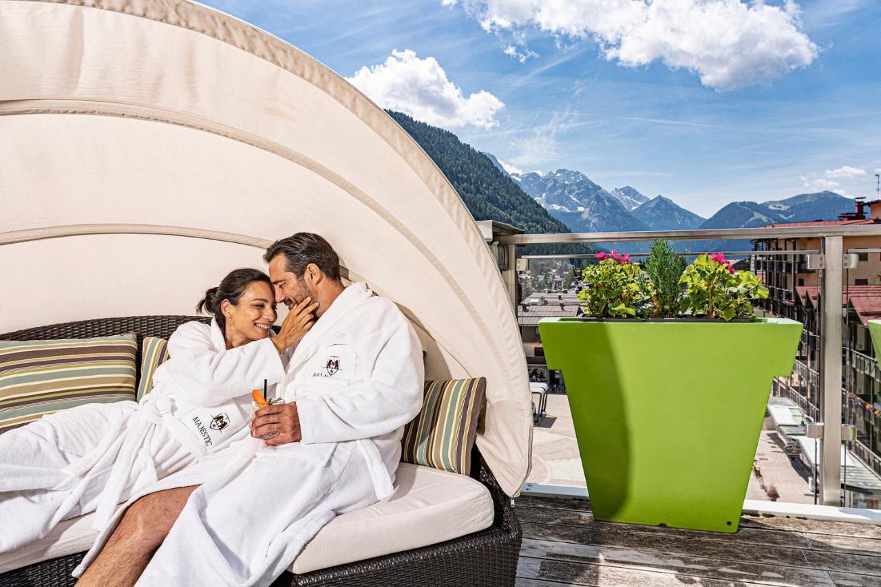 Majestic Hotel Madonna di Campiglio Exterior photo