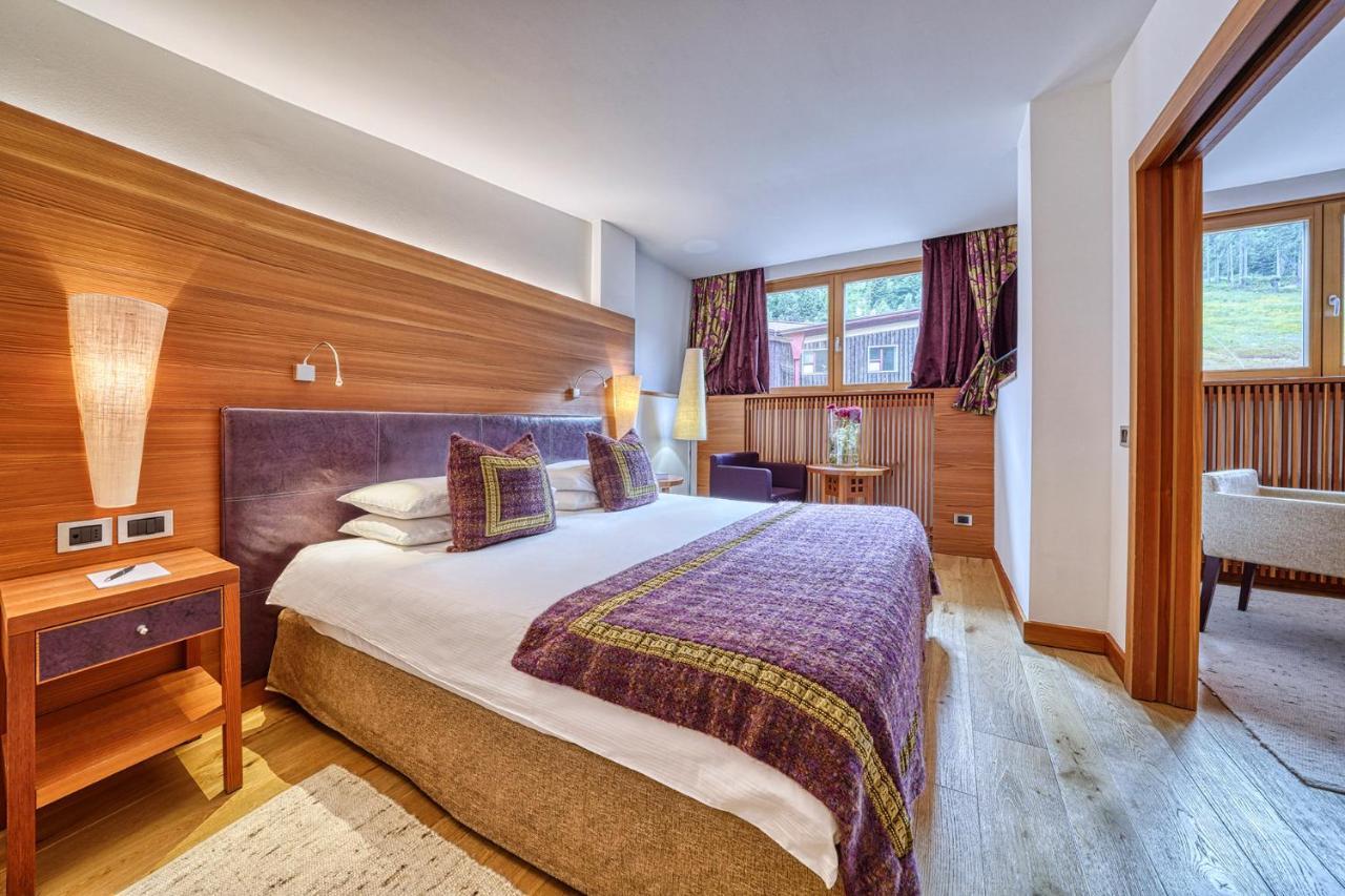 Majestic Hotel Madonna di Campiglio Exterior photo